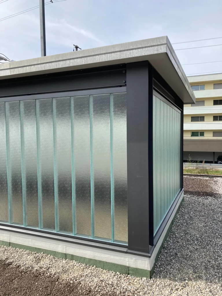 Ankunftshalle Bahnhof Ost – Foto 7