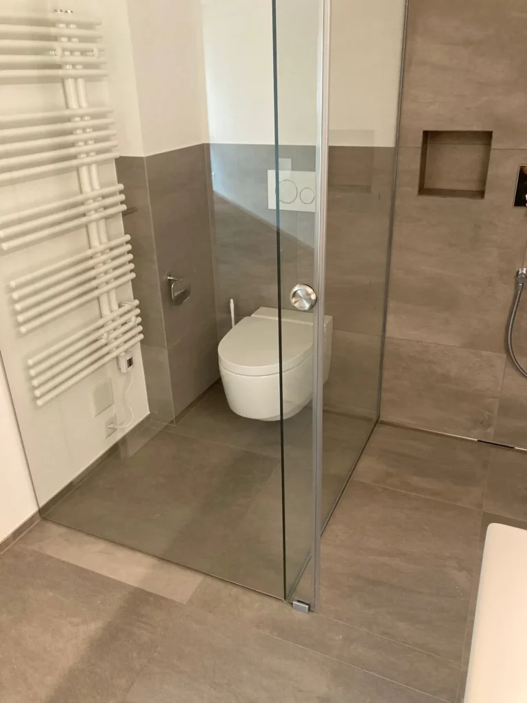 Glasdusche MFH Schönberg – Foto 2